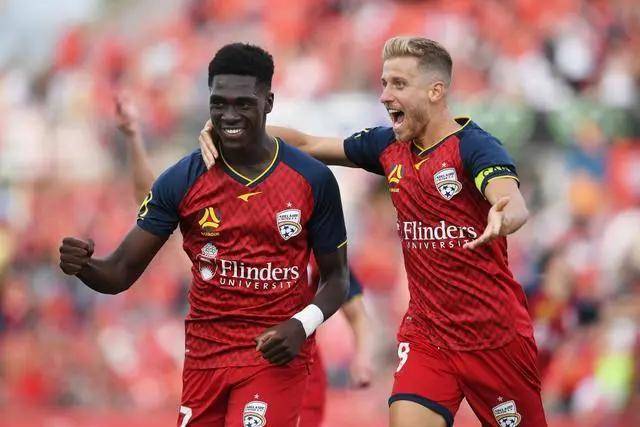 乔治首秀23分爱德华兹16分 76人不敌森林狼