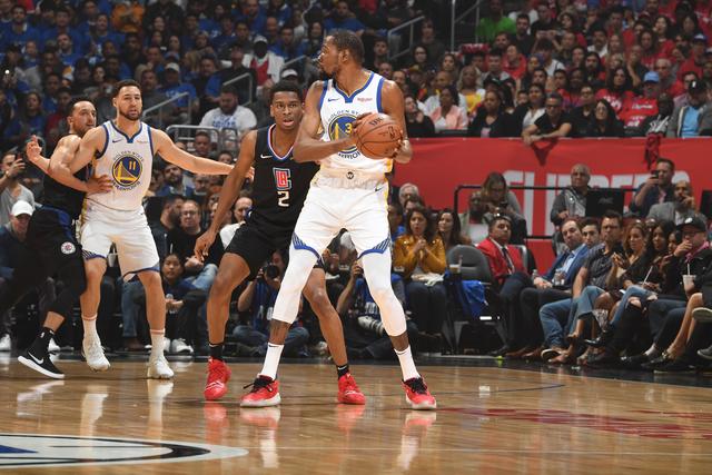 西班牙国家德比巴萨存隐忧 数据示皇马望复仇